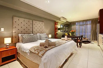 Cape Eazi Stayz Icon Apartments Cape Town 4*,  South Africa